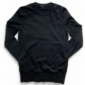 Banana Republic Extra Fine Merino Wool Crewneck Sweater Black Size M